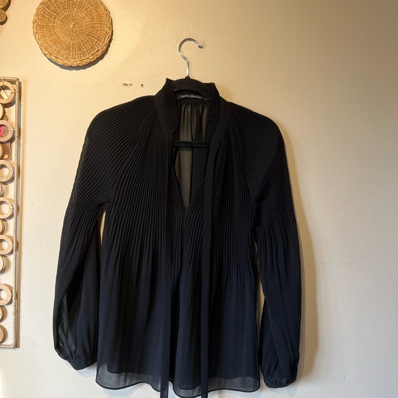 Debbie shuchat small polyester tie long-sleeve blouse… - Picture 3 of 7